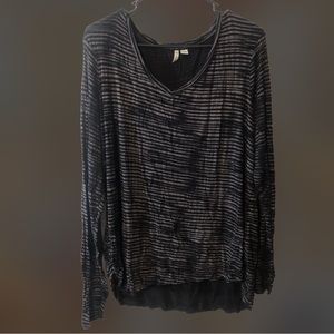 Cato 18/20 Long Sleeve Black Pin Striped Blouse Top - Ruched Sides - Comfy